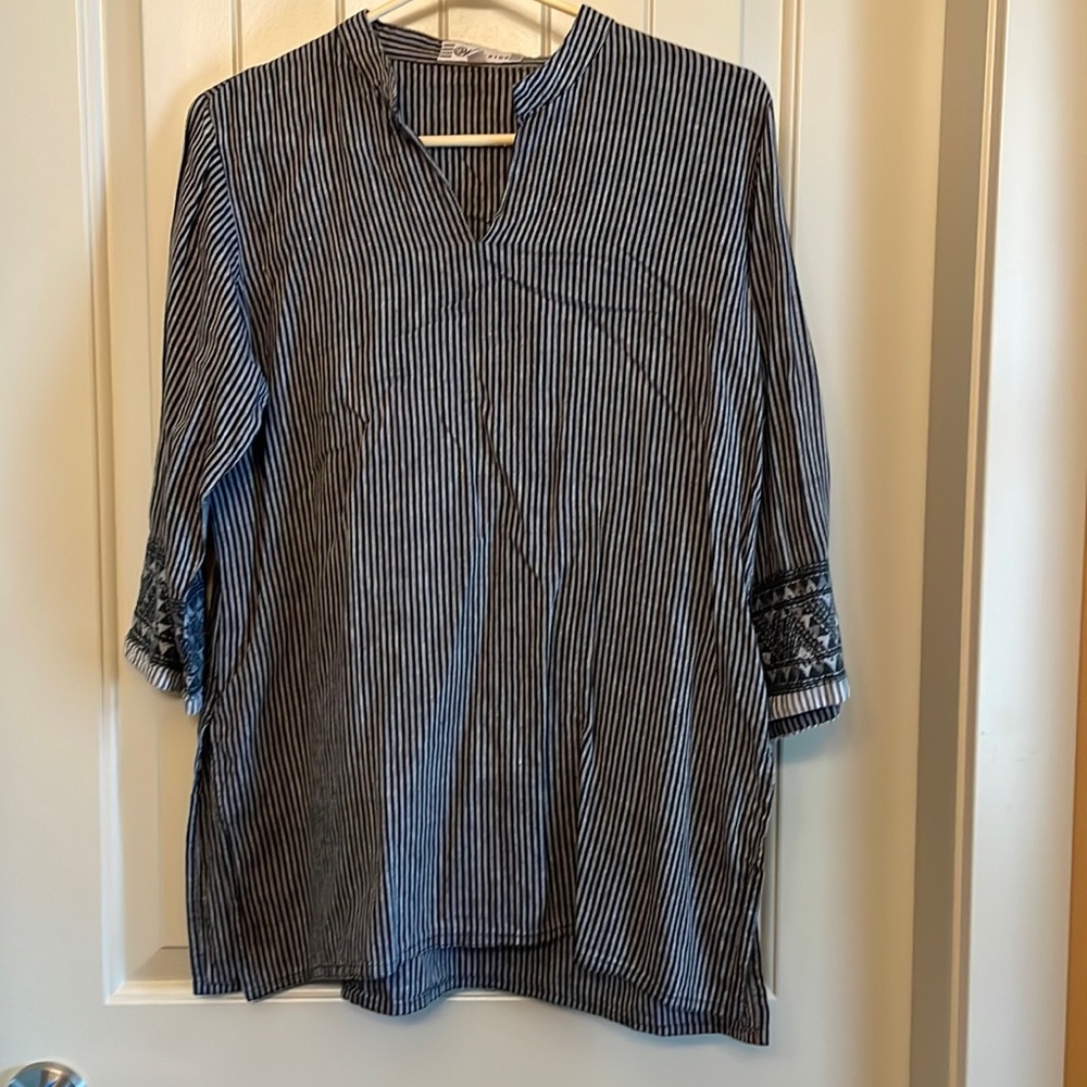Three Quarter Length Sleeve Striped Top